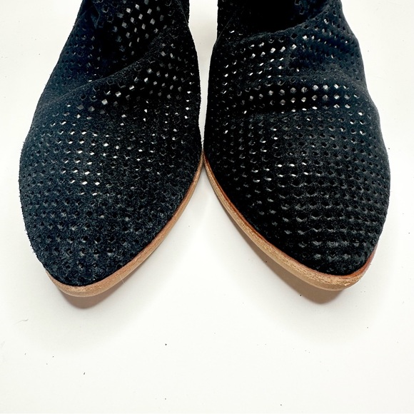 Jeffrey Campbell Janelle Black Suede Laser Cut
Booties, 10 - Picture 8 of 9